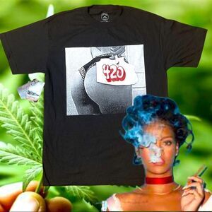Dope Smokers only 420 wifey graphic T-shirt